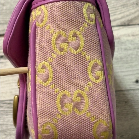đź’Ż Authentic Gucci Super Mini Marmont Pink and Gold Women's Bag - Picture 4 of 12
